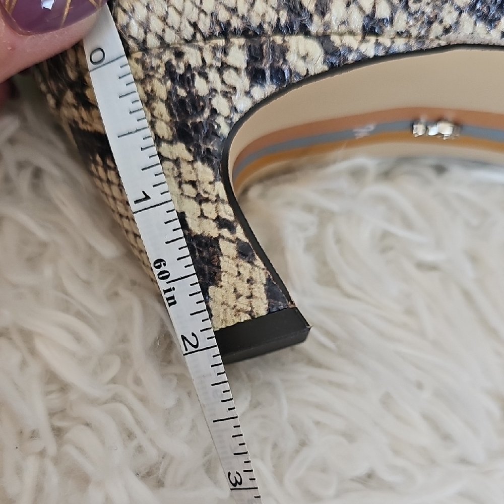Sam Edelman Beige and Black Snake Print Booties - Picture 10 of 11